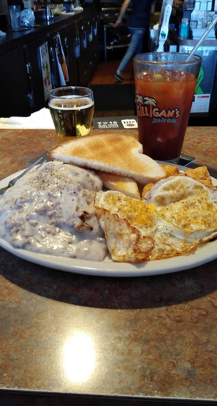 Gilligans Bar & Grill | restaurant | 1985 Velp Ave, Green Bay, WI 54303, USA | 9208573421 OR +1 920-857-3421