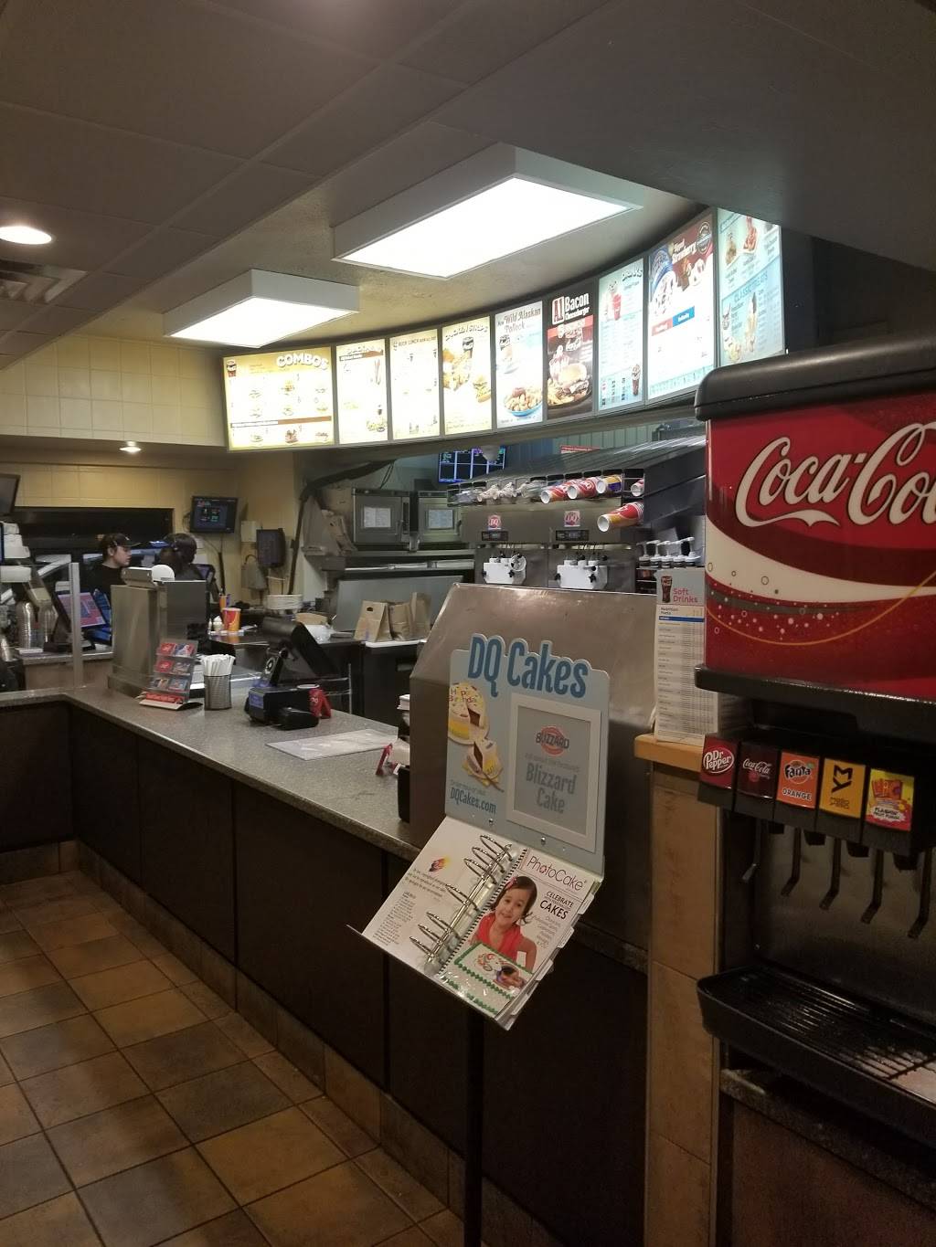 Dairy Queen Grill & Chill | restaurant | 821 Brittain Rd, Akron, OH 44305, USA | 3307949119 OR +1 330-794-9119