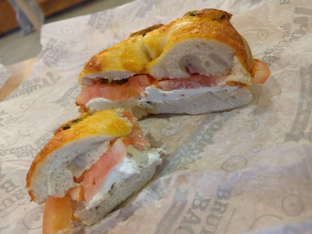 Brueggers Bagels | cafe | 1905 Matthews Township Pkwy, Matthews, NC 28105, USA | 7048497222 OR +1 704-849-7222