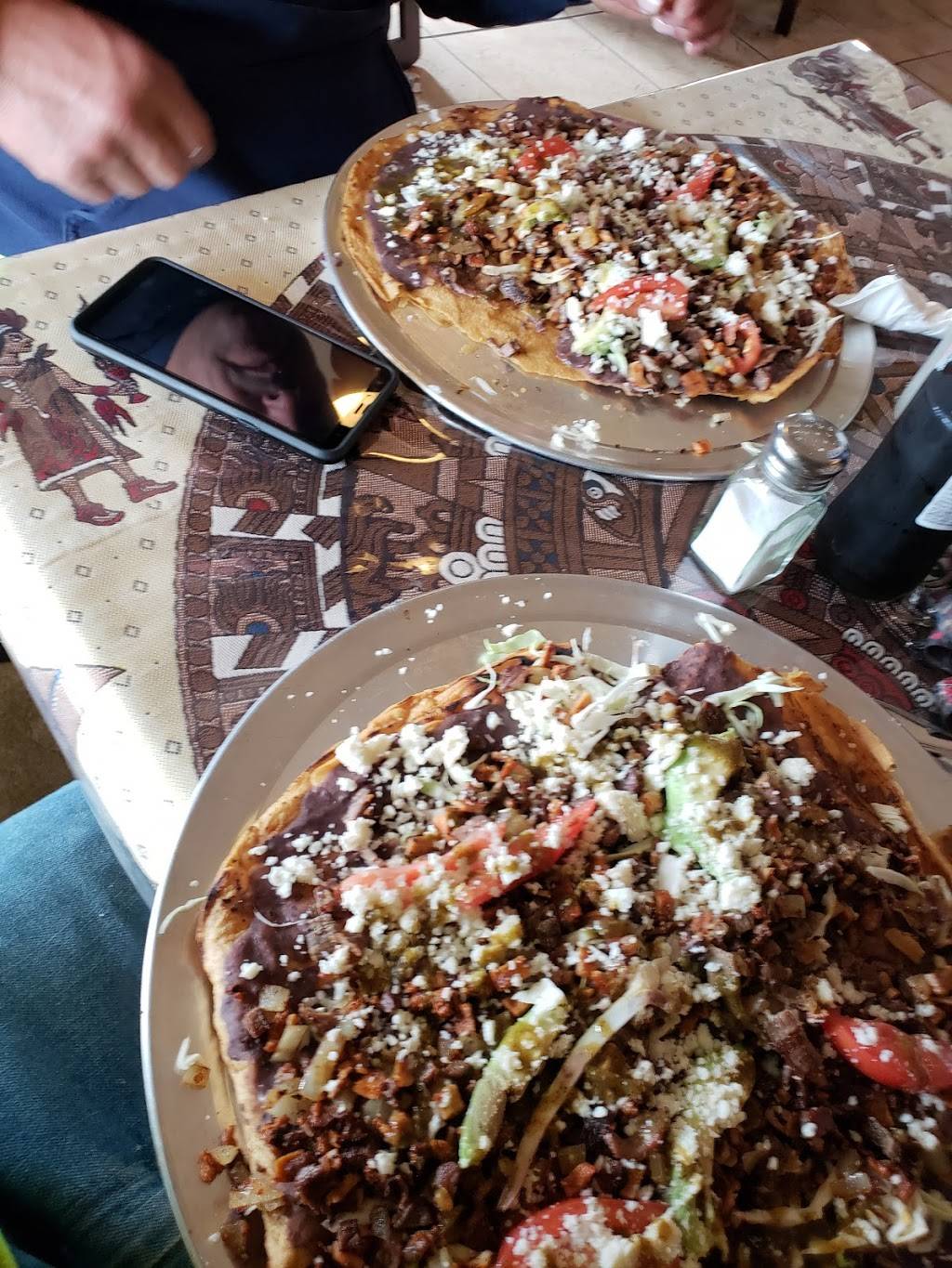 Mi Lindo Oaxaca Restaurant | restaurant | 607 N Willomet Ave, Dallas, TX 75208, USA | 2142382645 OR +1 214-238-2645