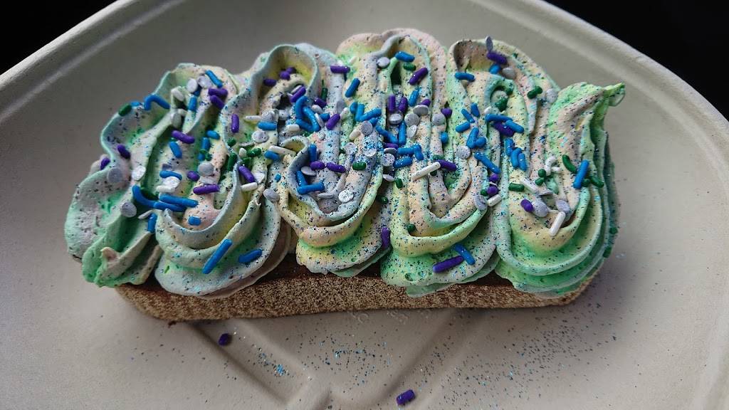 Revive and Co. Kichen and Juice Bar | restaurant | 208 Main St, Weymouth, MA 02188, USA | 7818036655 OR +1 781-803-6655