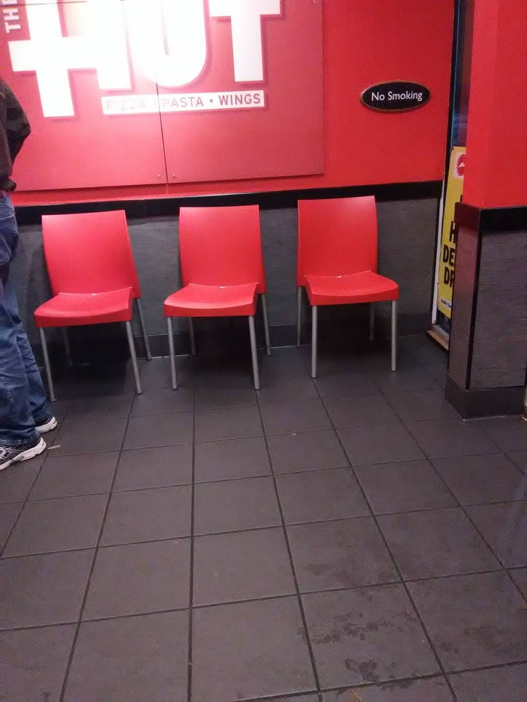 Pizza Hut | meal takeaway | 2300 Holcomb Bridge Rd Suite 408, Roswell, GA 30076, USA | 7709930300 OR +1 770-993-0300