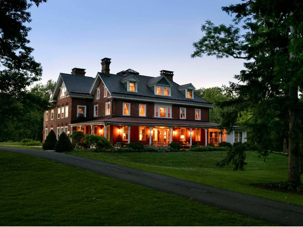 Cameron Estate Inn & Restaurant | restaurant | 1855 Mansion Ln, Mount Joy, PA 17552, USA | 7174920111 OR +1 717-492-0111