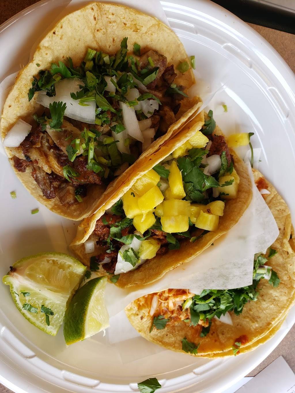 R&R Taqueria | restaurant | 5005 Honeygo Center Dr, Perry Hall, MD 21128, USA | 4108700185 OR +1 410-870-0185
