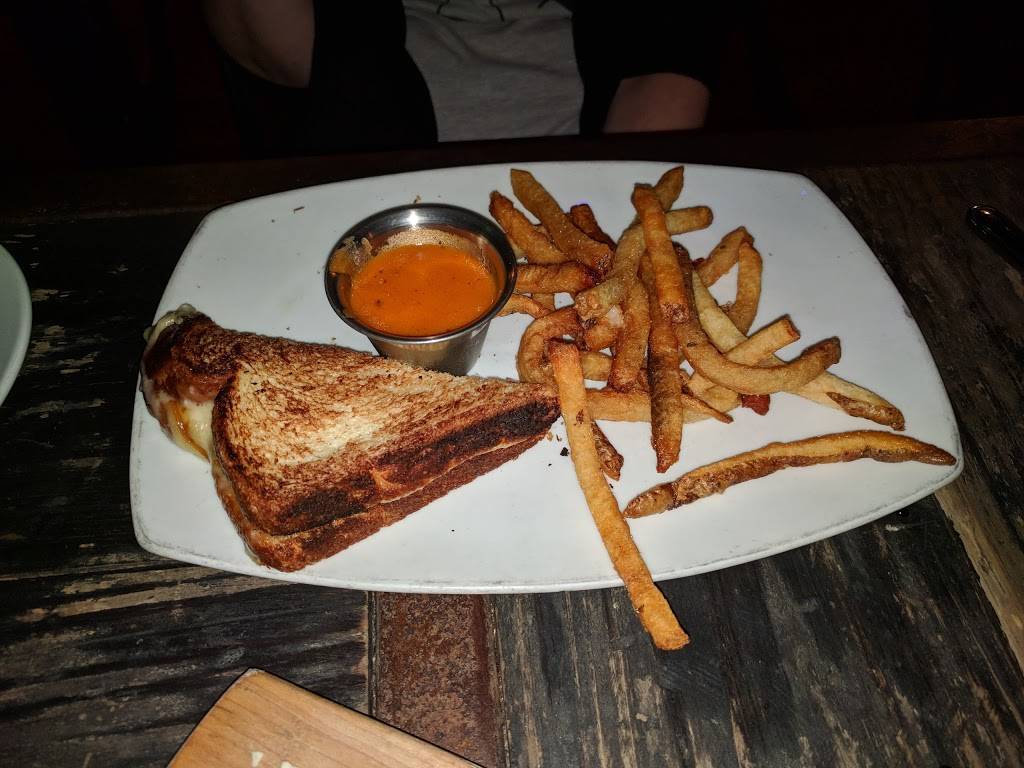 The Bookhouse Pub | restaurant | 736 Ponce De Leon Ave NE, Atlanta, GA 30306, USA | 4042541176 OR +1 404-254-1176