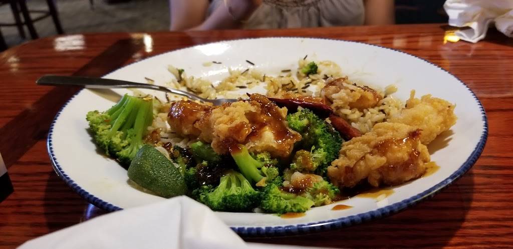 Red Lobster | restaurant | 7540 Transit Rd, Williamsville, NY 14221, USA | 7166349195 OR +1 716-634-9195