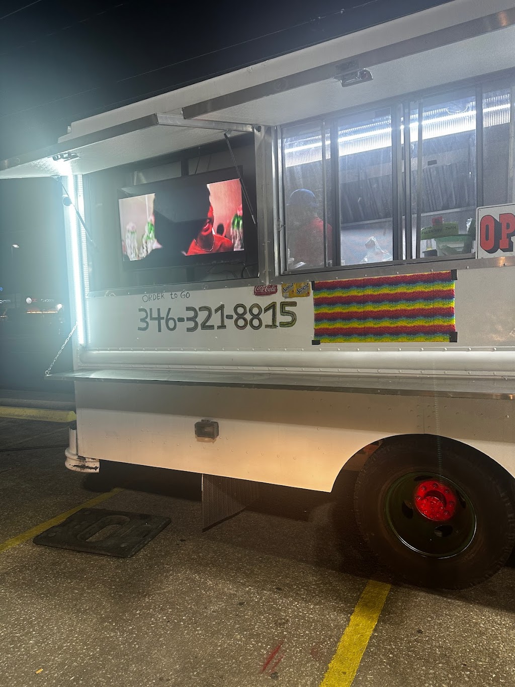 Taqueria Los Novillos (Food Truck) | restaurant | 8584 Westheimer Rd, Houston, TX 77063, USA | 3463218815 OR +1 346-321-8815