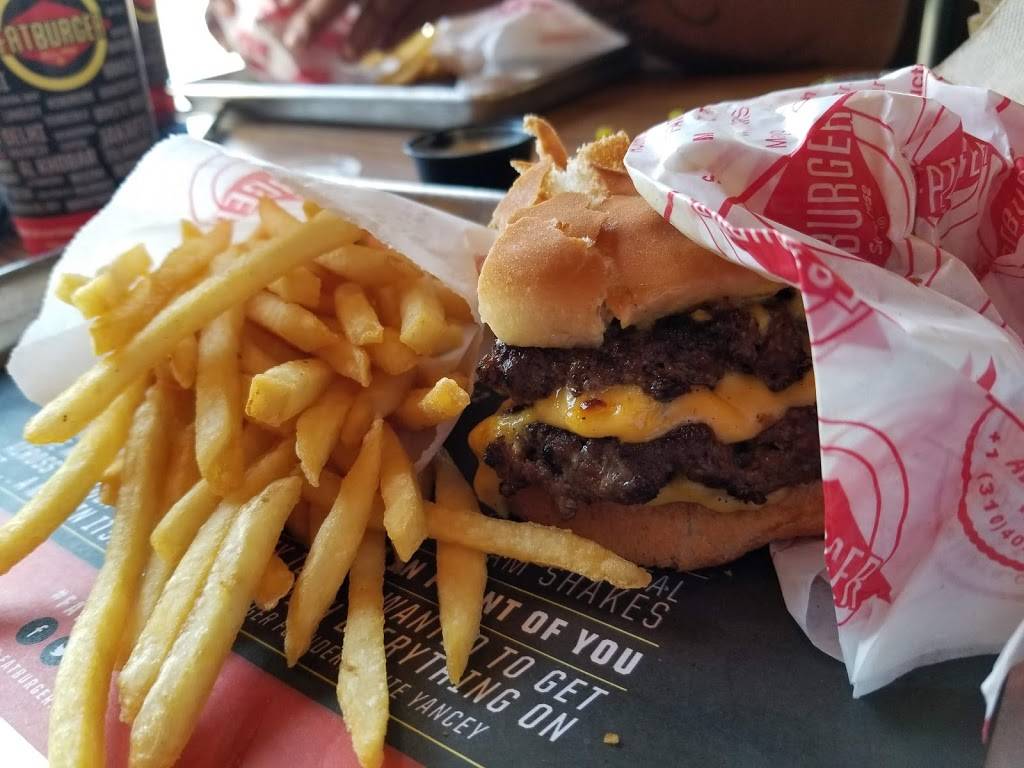 Fatburger | restaurant | 11009 Burbank Blvd #126, North Hollywood, CA 91601, USA | 8186976384 OR +1 818-697-6384