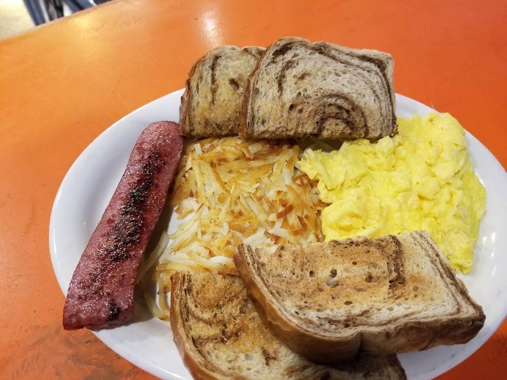 Chrome Horse Saloon | night club | 1201 3rd St SE, Cedar Rapids, IA 52401, USA | 3192004440 OR +1 319-200-4440