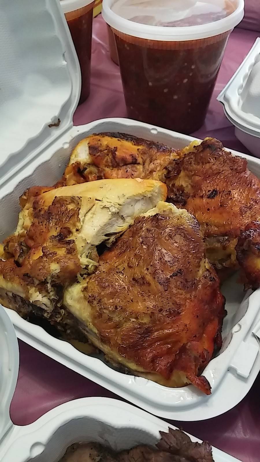 Santa Barbara Chicken Ranch | restaurant | 2618 De La Vina St, Santa Barbara, CA 93105, USA | 8055691872 OR +1 805-569-1872