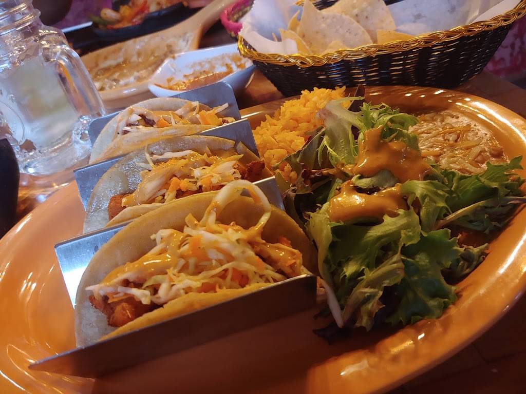 2Mesa Mexican Eatery | restaurant | 4110 W Martin Dr, Milwaukee, WI 53208, USA | 4148081594 OR +1 414-808-1594