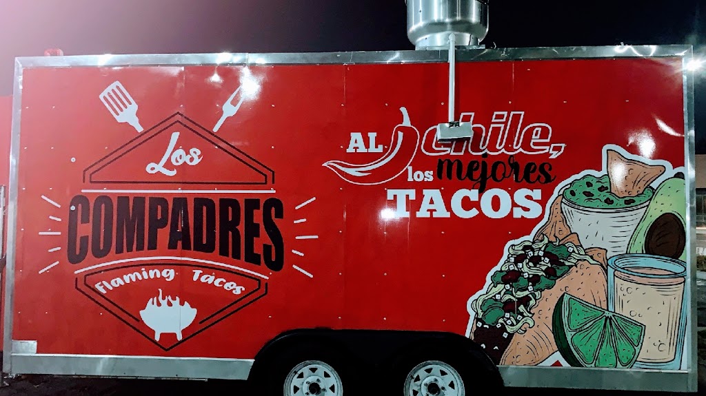 Los Compadres Flaming Tacos | restaurant | 3720 E 14th St, Des Moines, IA 50313, USA | 5157156815 OR +1 515-715-6815