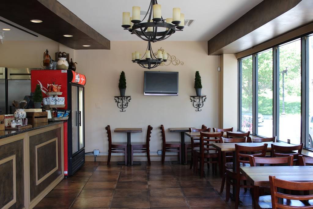 Fiorellas Express | meal delivery | 2 Tremont St, Brighton, MA 02135, USA | 6177830999 OR +1 617-783-0999