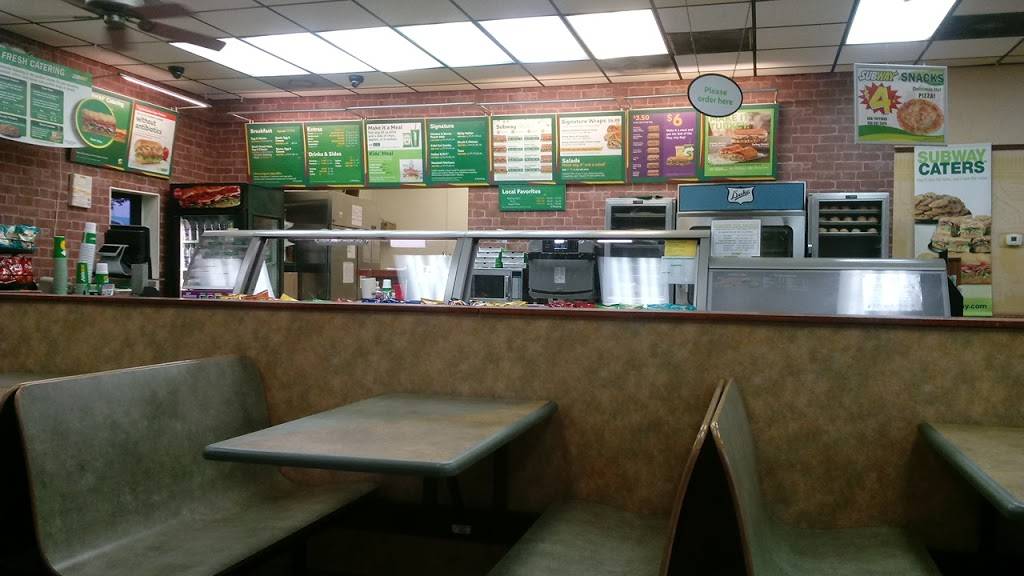 Subway Restaurants | restaurant | 2195 FL-16, St. Augustine, FL 32084, USA | 9048250130 OR +1 904-825-0130