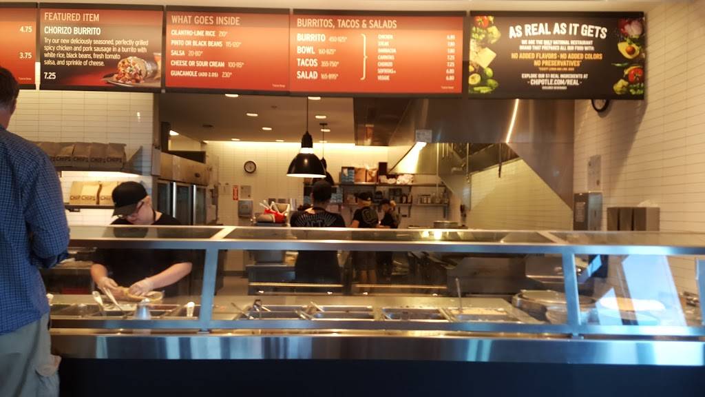 Chipotle Mexican Grill | restaurant | 265 Loudon Rd Ste 2, Concord, NH 03301, USA | 6032235936 OR +1 603-223-5936