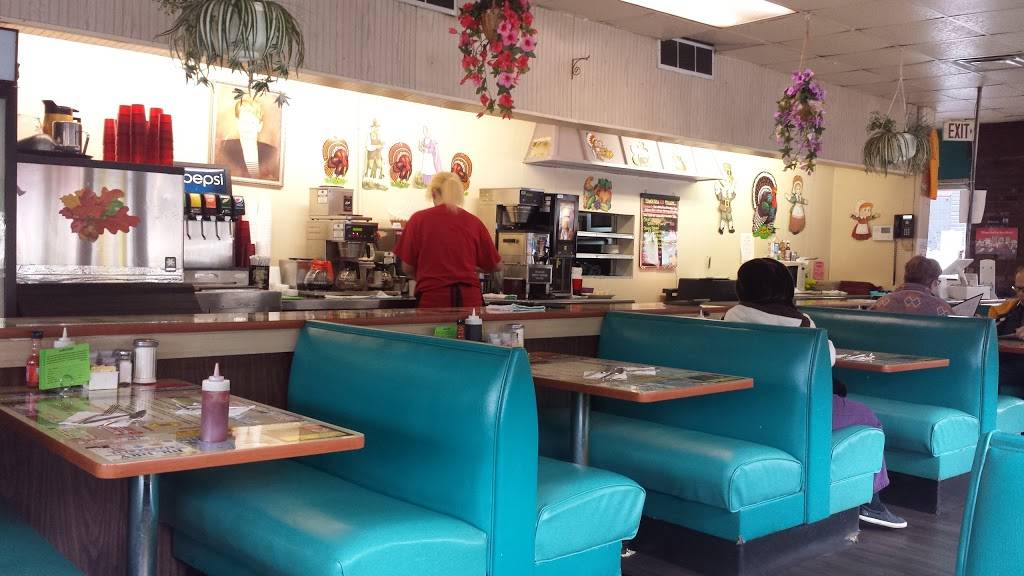 Frank & Shirleys Restaurant | restaurant | 2209 Saw Mill Run Blvd, Pittsburgh, PA 15210, USA | 4128823550 OR +1 412-882-3550