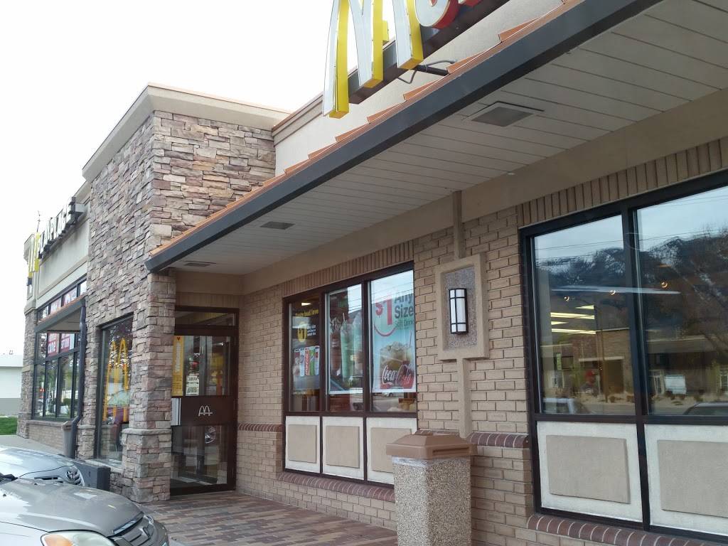 McDonalds | cafe | 10550 1300 E, Sandy, UT 84070, USA | 8015717341 OR +1 801-571-7341