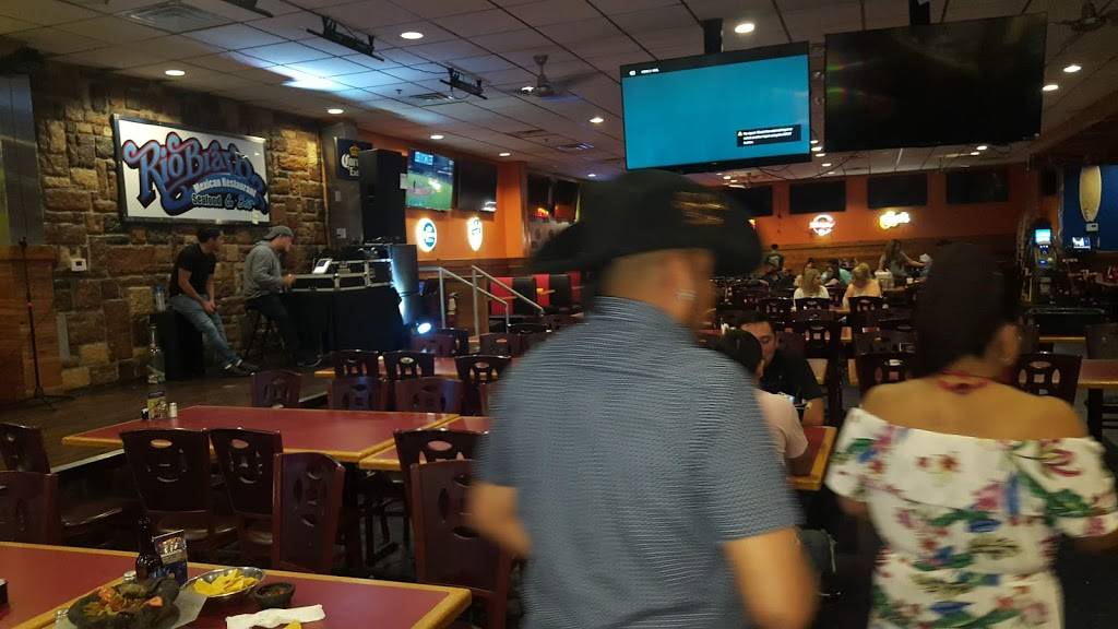 Rio Bravo Restaurant Seafood | restaurant | 4300 Town Center Dr Suite 1980, Fort Worth, TX 76115, USA | 8179205991 OR +1 817-920-5991