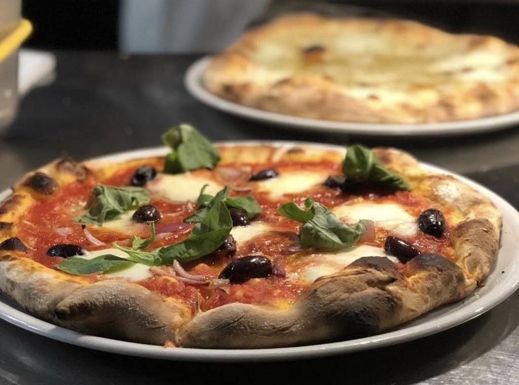 Embur Fire Fusion | restaurant | 107 Smyres Pl, Greensboro, NC 27403, USA | 3365418442 OR +1 336-541-8442