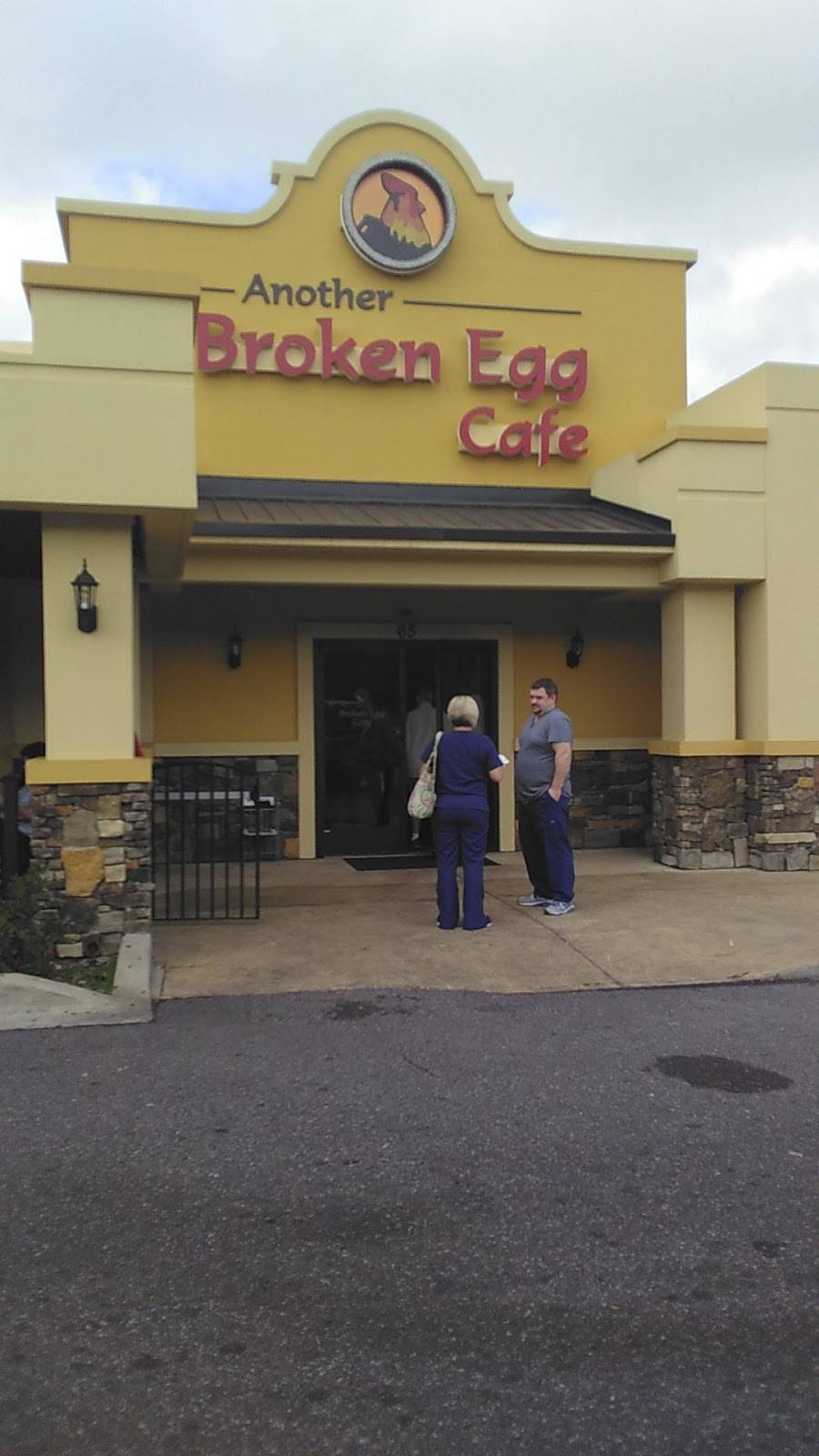 Another Broken Egg Cafe | cafe | 65 S Highland St, Memphis, TN 38111, USA | 9016237122 OR +1 901-623-7122