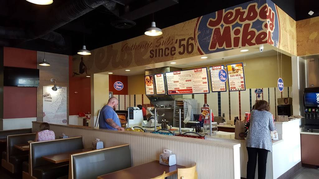 Jersey Mikes Subs | meal takeaway | 14071 W Bell Rd, Surprise, AZ 85374, USA | 6235560333 OR +1 623-556-0333