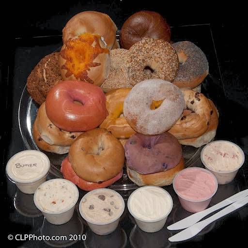 Rys Bagels | cafe | 800 Delsea Dr, Glassboro, NJ 08028, USA | 8562702575 OR +1 856-270-2575