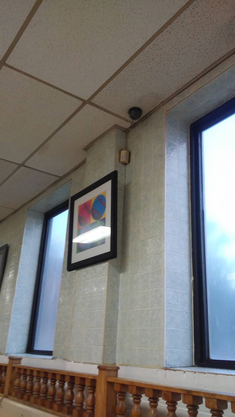 Walbrook Fried Chicken | restaurant | 3420 Clifton Ave, Baltimore, MD 21216, USA | 4109450097 OR +1 410-945-0097