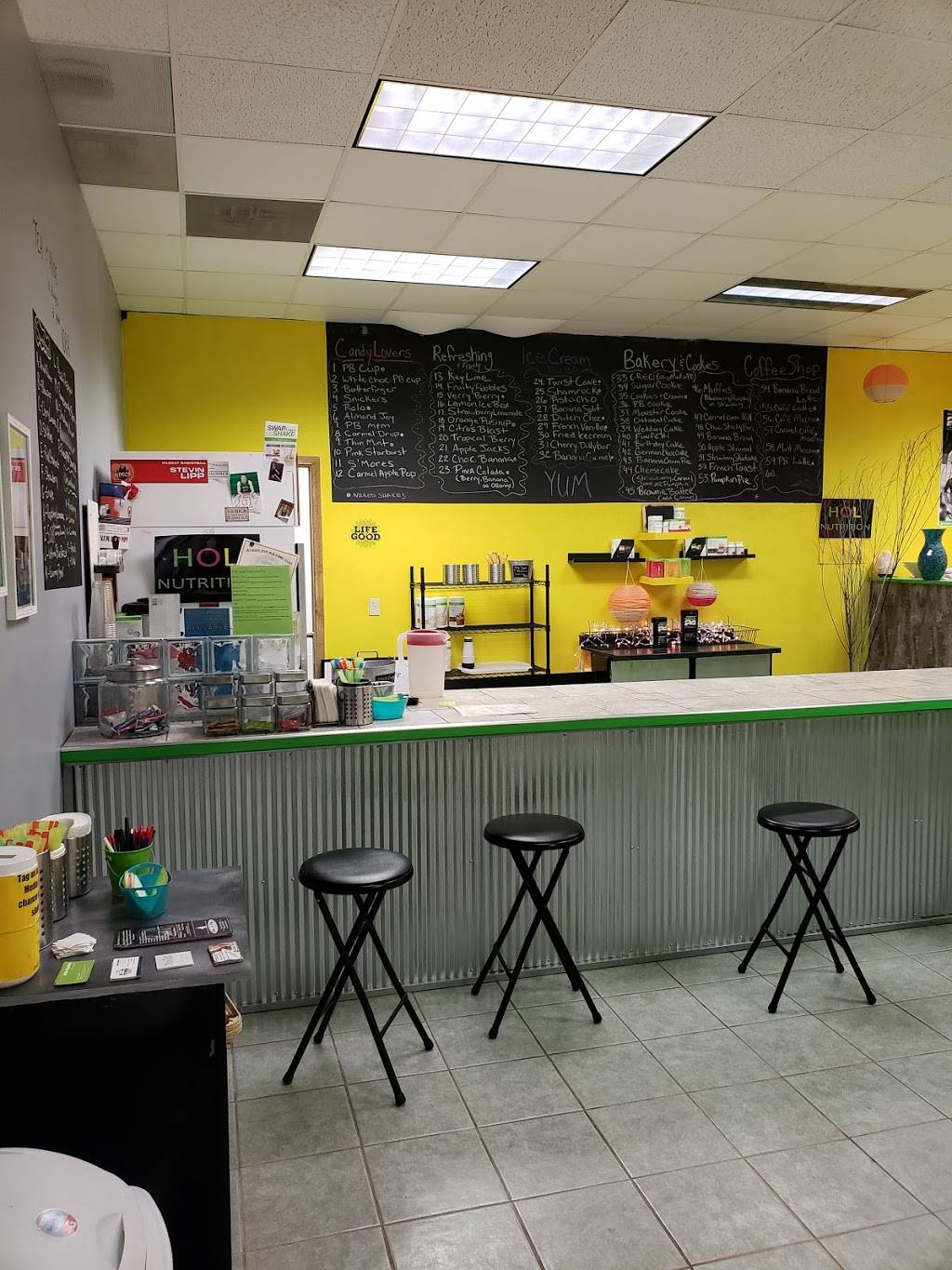 HOL Nutrition | restaurant | 235 W Main St, Perham, MN 56573, USA | 7013188311 OR +1 701-318-8311