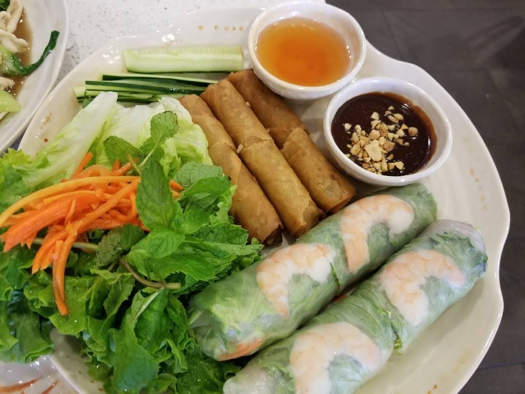 Pho Ba Co | restaurant | 4250 Barranca Pkwy, Irvine, CA 92604, USA | 9498578808 OR +1 949-857-8808