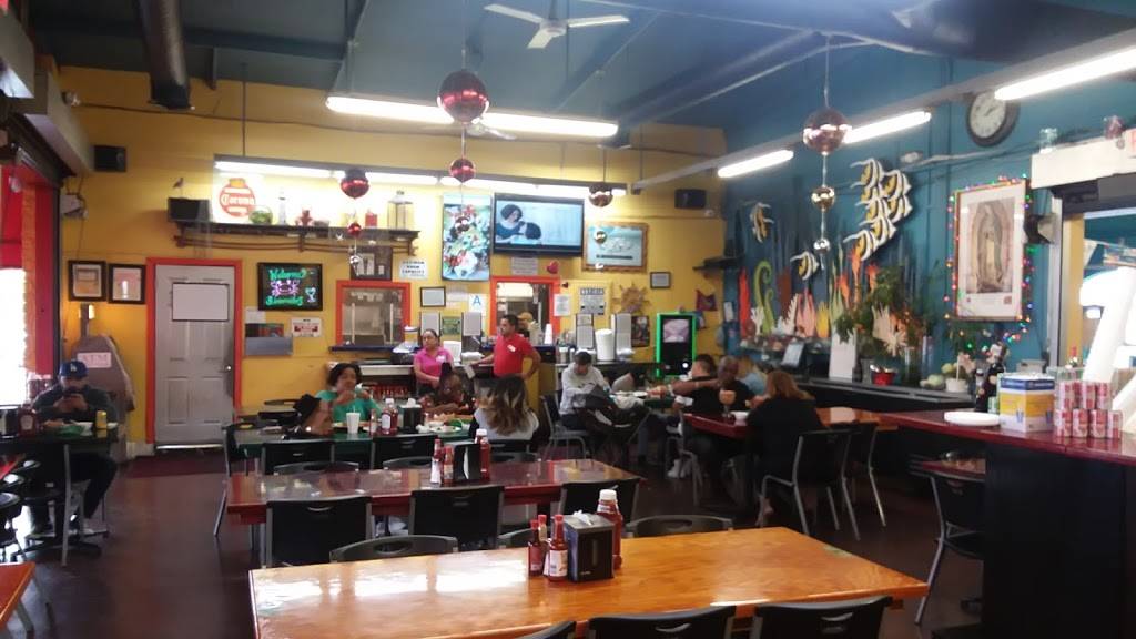 Mi Lindo Nayarit Mariscos | restaurant | 1020 E Florence Ave, Los Angeles, CA 90001, USA | 3235895109 OR +1 323-589-5109