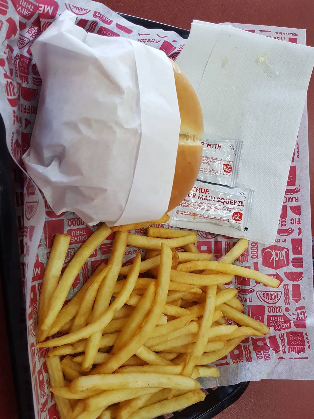 Jack in the Box | restaurant | 8136 Telegraph Rd, Downey, CA 90240, USA | 5627766038 OR +1 562-776-6038
