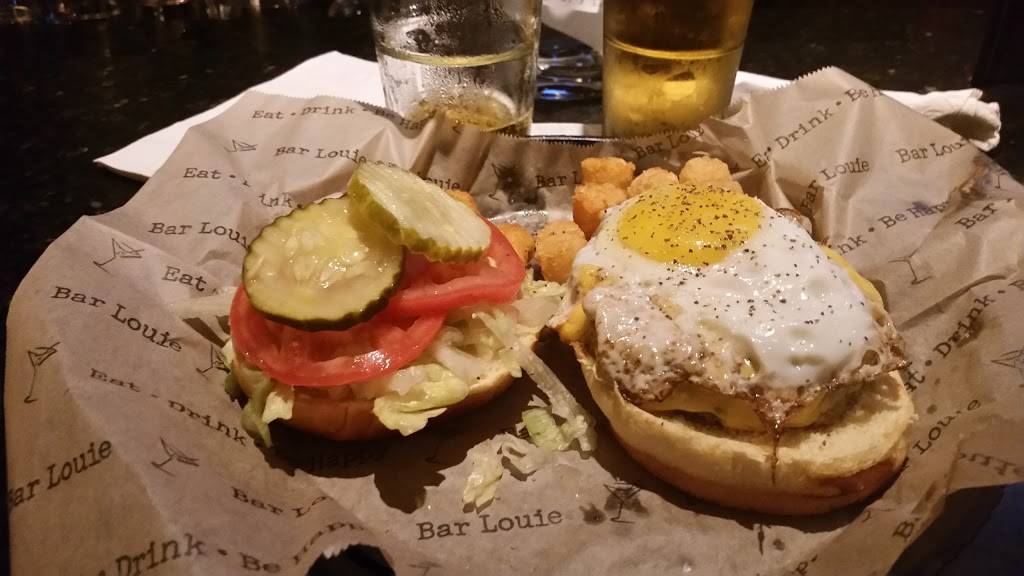 Bar Louie - Bensalem | night club | 600 Rockhill Dr, Bensalem, PA 19020, USA | 2676841360 OR +1 267-684-1360