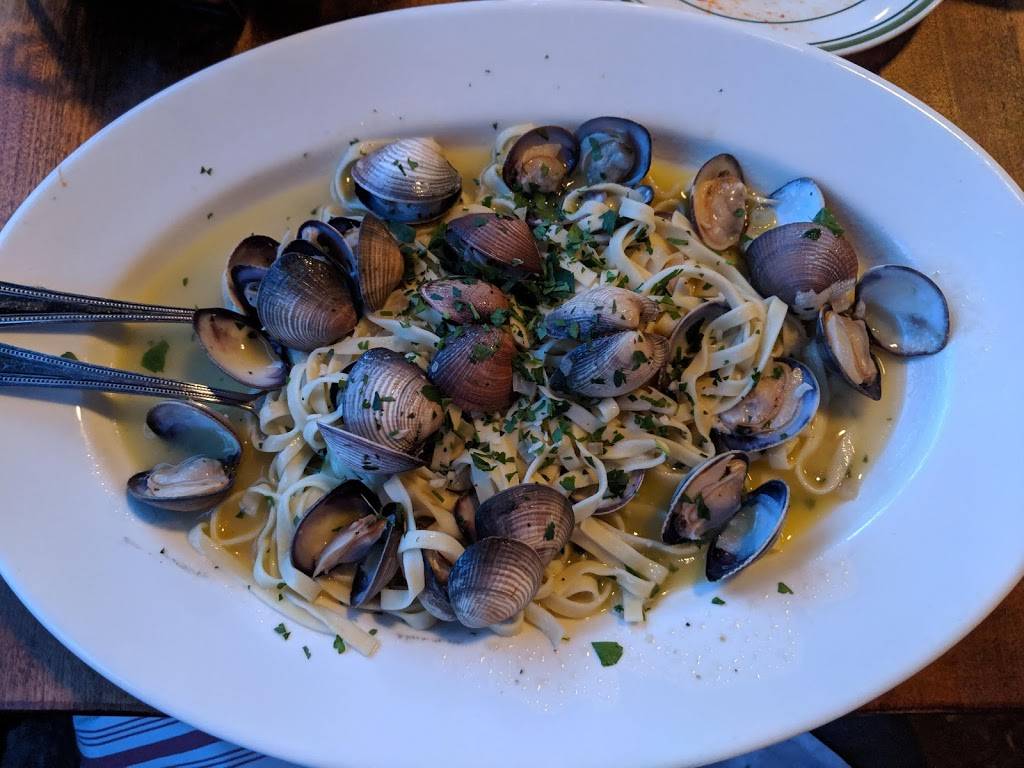 Enzos Bistro and Bar Rancho Mirage | restaurant | 70030 CA-111, Rancho Mirage, CA 92270, USA | 7603217635 OR +1 760-321-7635