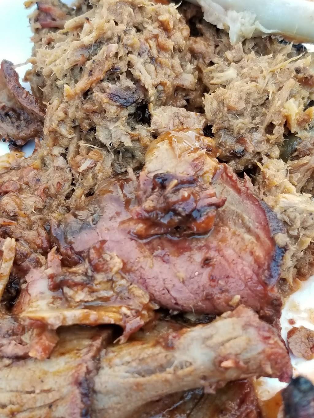 Dz BBQ | restaurant | Florence, SC 29506, USA | 8432300953 OR +1 843-230-0953