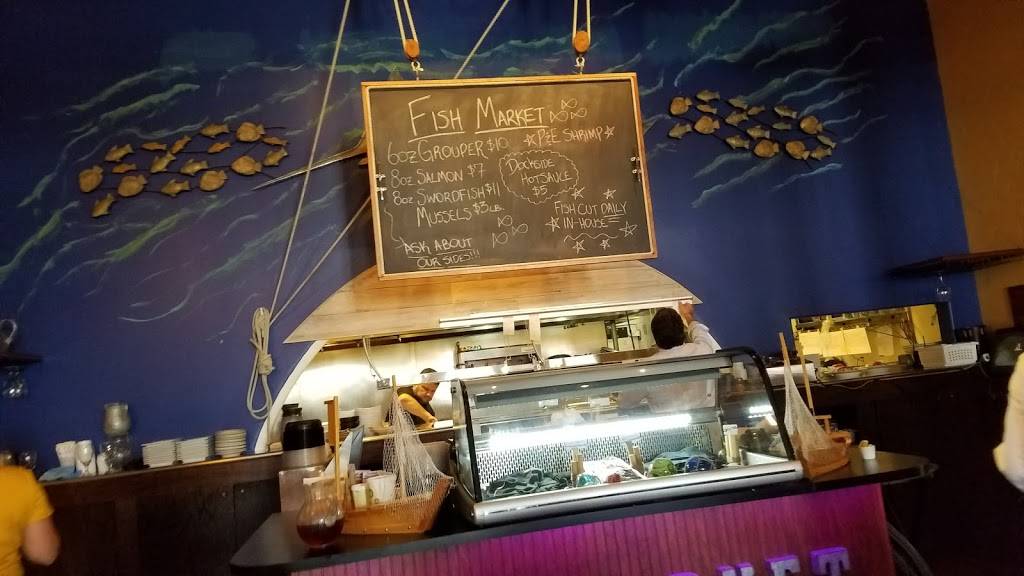 Riviera Dunes Dockside | restaurant | 102 Riviera Dunes Way, Palmetto, FL 34221, USA | 9413043689 OR +1 941-304-3689