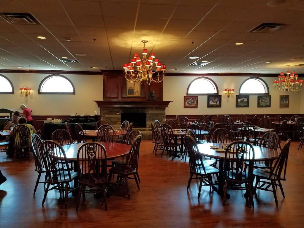 Claudia Sanders Dinner House | restaurant | 3202 Shelbyville Rd, Shelbyville, KY 40065, USA | 5026335600 OR +1 502-633-5600