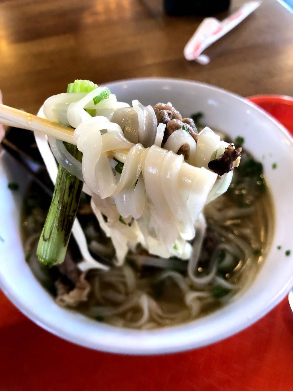 Seoul Pho (K-TOWN) | restaurant | 450 S Western Ave, Los Angeles, CA 90020, USA | 5103436965 OR +1 510-343-6965