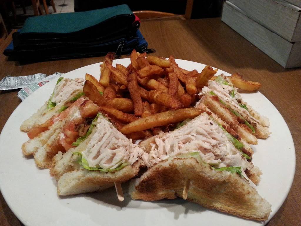 Restaurant Voltigeurs St-Jerome | restaurant | 30 Rue de Martigny O, Saint-Jérôme, QC J7Y 2E9, Canada | 4505653333 OR +1 450-565-3333