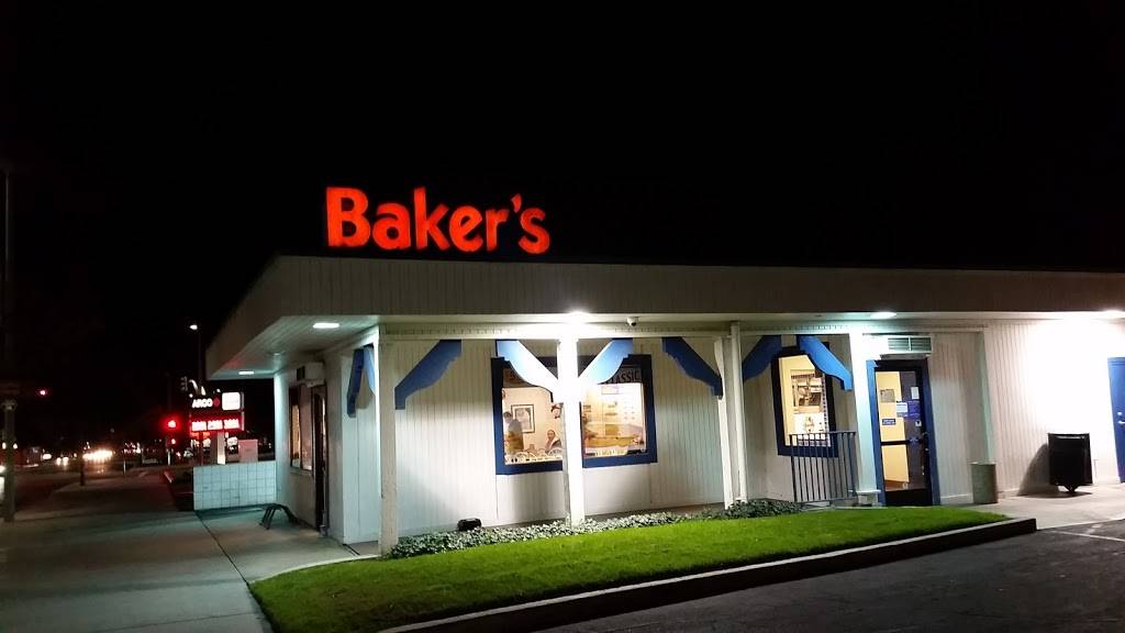 Bakers Drive-Thru | restaurant | 8882 Sierra Ave, Fontana, CA 92335, USA | 9098845233 OR +1 909-884-5233