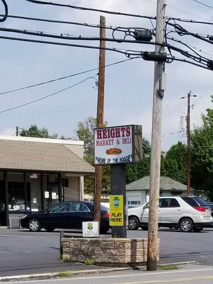Heights Market | restaurant | 1811 10th St, Bethlehem, PA 18020, USA | 6108678531 OR +1 610-867-8531