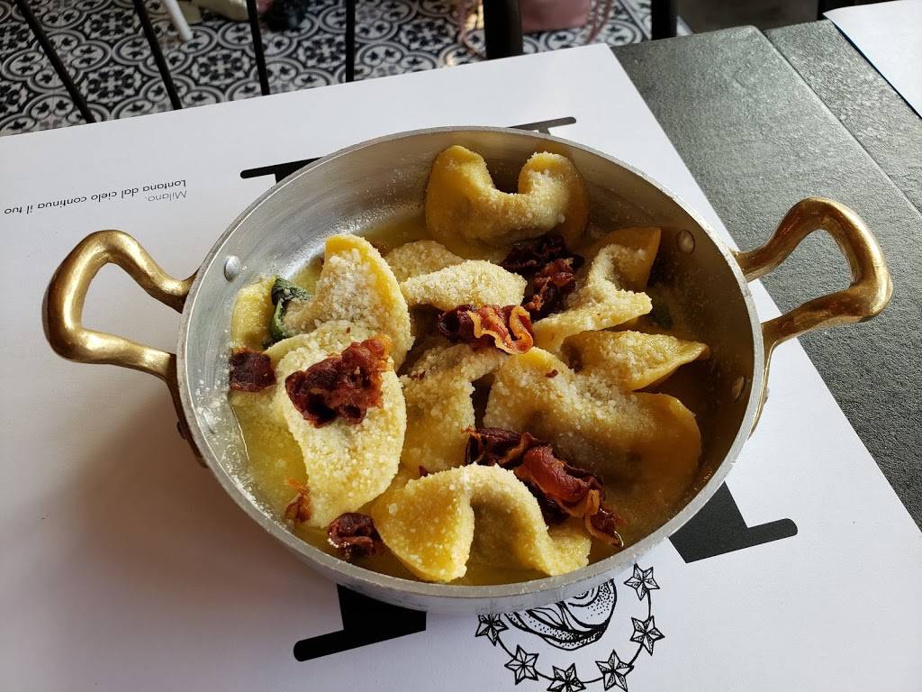 STELVIO | restaurant | 791 Dundas St W, Toronto, ON M6J 1V2, Canada | 4165466727 OR +1 416-546-6727