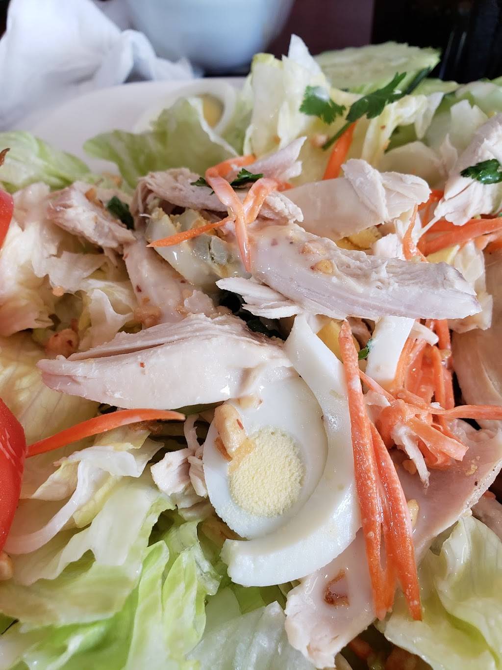 Noodle Express | restaurant | 601 E Olive Ave, Fresno, CA 93728, USA | 5593751418 OR +1 559-375-1418