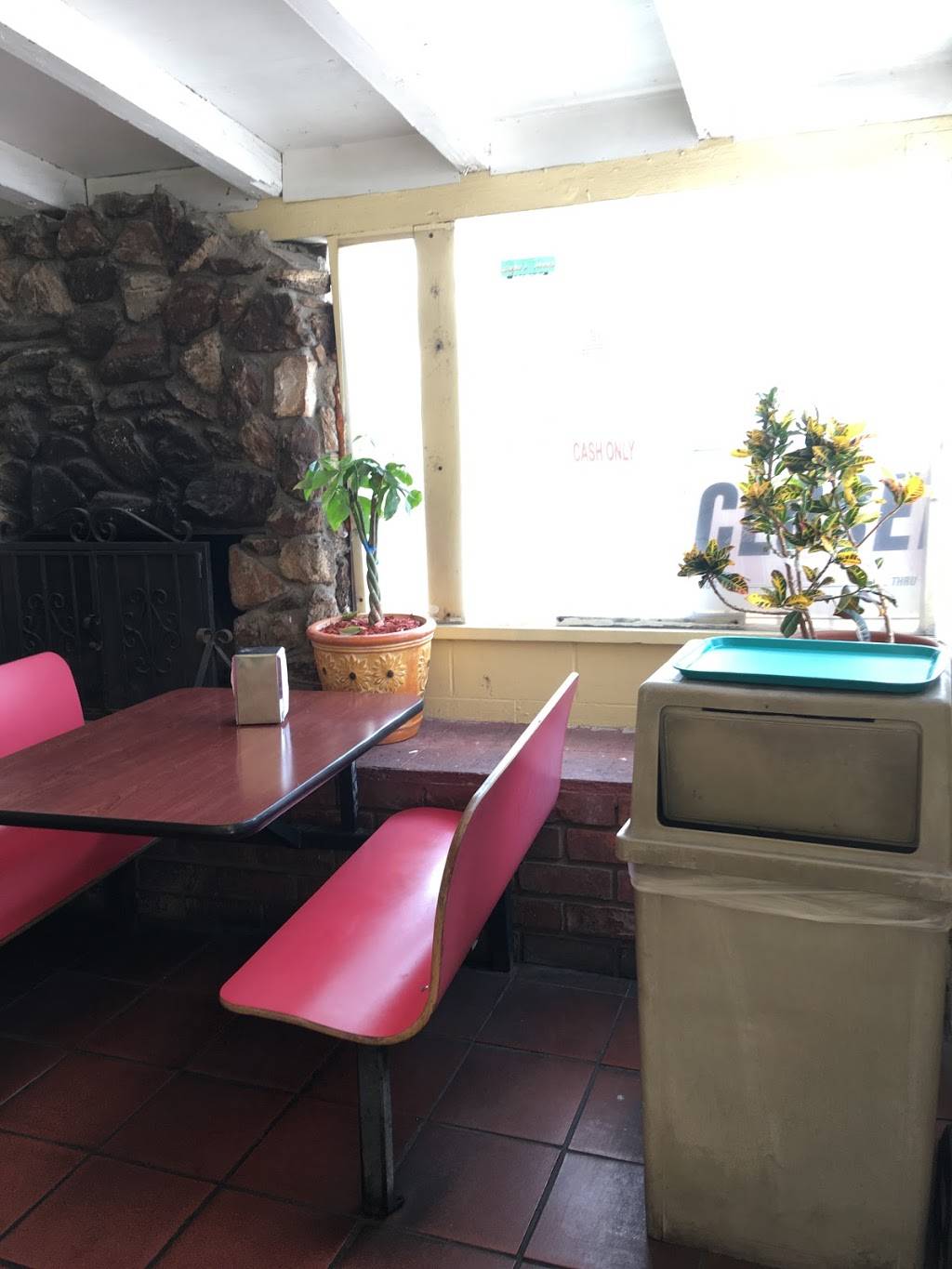 Lupes Restaurant | restaurant | 8653 Beverly Blvd, Pico Rivera, CA 90660, USA | 5624630345 OR +1 562-463-0345