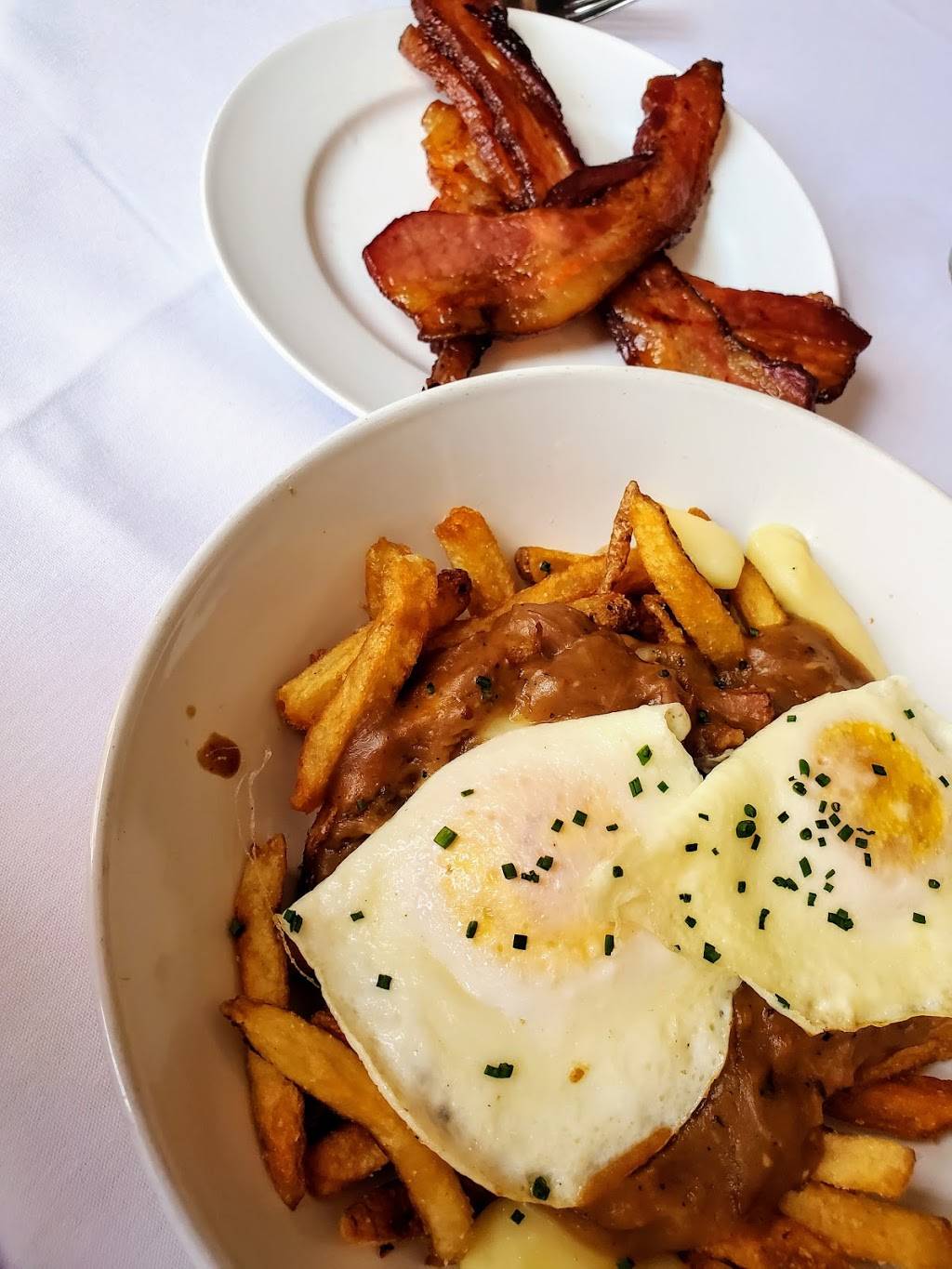 Grange Kitchen & Bar | restaurant | 118 W Liberty St, Ann Arbor, MI 48104, USA | 7349952107 OR +1 734-995-2107