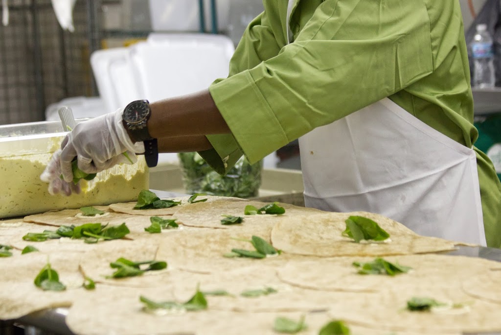 Soul Vegan | restaurant | 3931 S Leavitt St, Chicago, IL 60609, USA | 7734945768 OR +1 773-494-5768