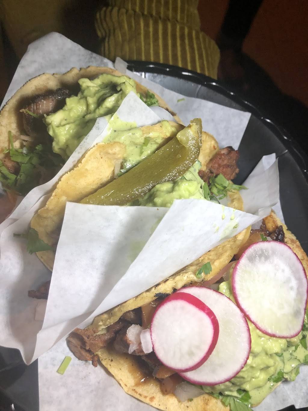 Pablitos Tacos | restaurant | 3803 W Burbank Blvd, Burbank, CA 91505, USA | 8184711861 OR +1 818-471-1861