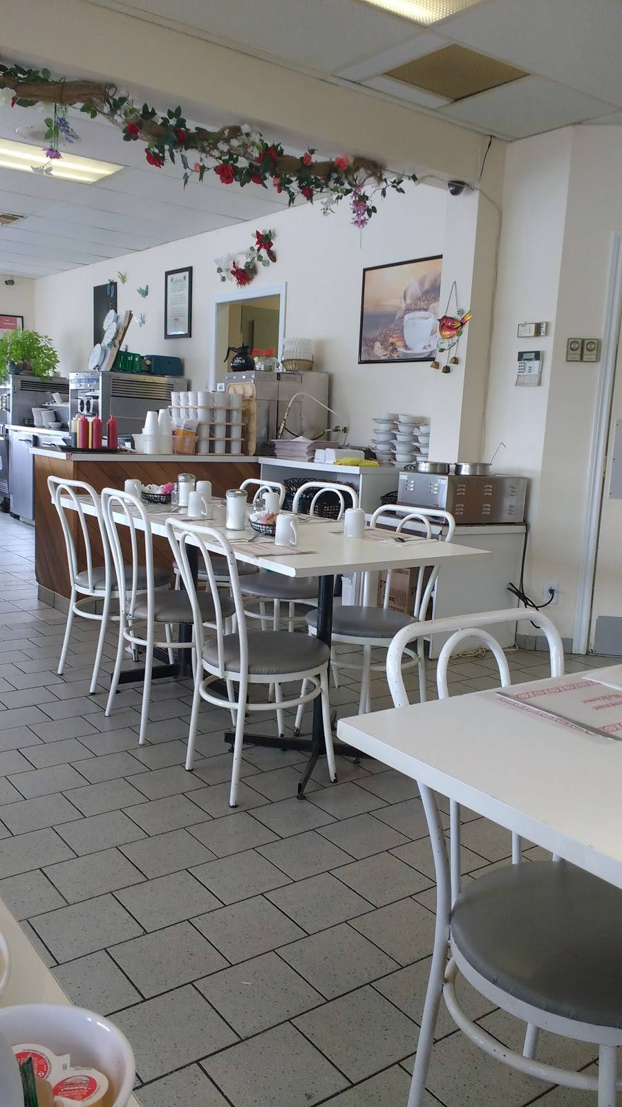 Restaurant Le Frisson | restaurant | 108 Rue Principale, Châteauguay, QC J6J 5M8, Canada | 4506921642 OR +1 450-692-1642