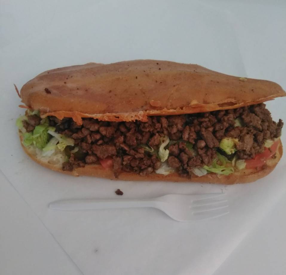 Lonchera La Rosa | restaurant | 590 Lancaster Dr NE, Salem, OR 97317, USA | 5034657296 OR +1 503-465-7296