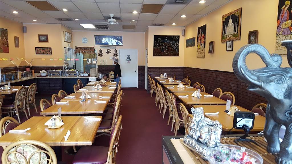 Bombay Bistro | restaurant | 5945 Cliffdale Rd #1101, Fayetteville, NC 28314, USA | 9104870020 OR +1 910-487-0020