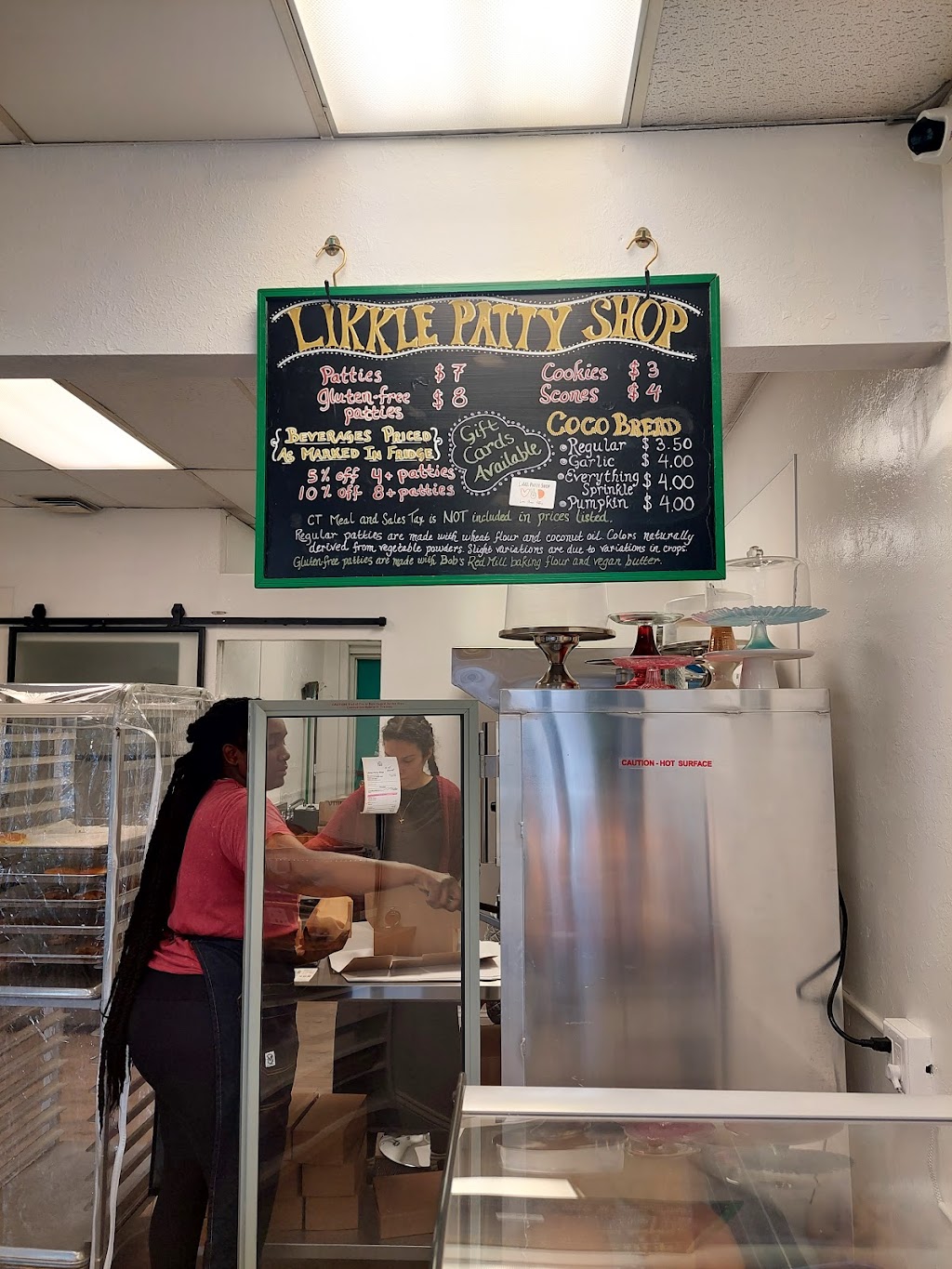 Likkle Patty Shop | restaurant | 80 Poquonock Ave, Windsor, CT 06095, USA | 8603282823 OR +1 860-328-2823